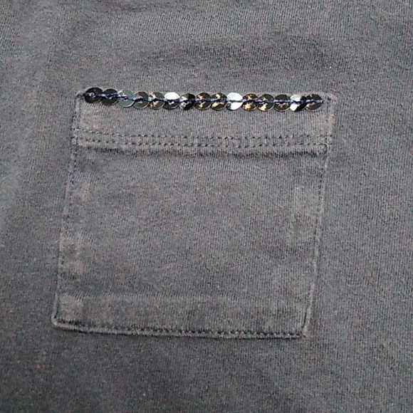 💙 Gap Girls Size XL (12) Long Sleeve Hi-Low Top with Sequin Pocket - Picture 3 of 5